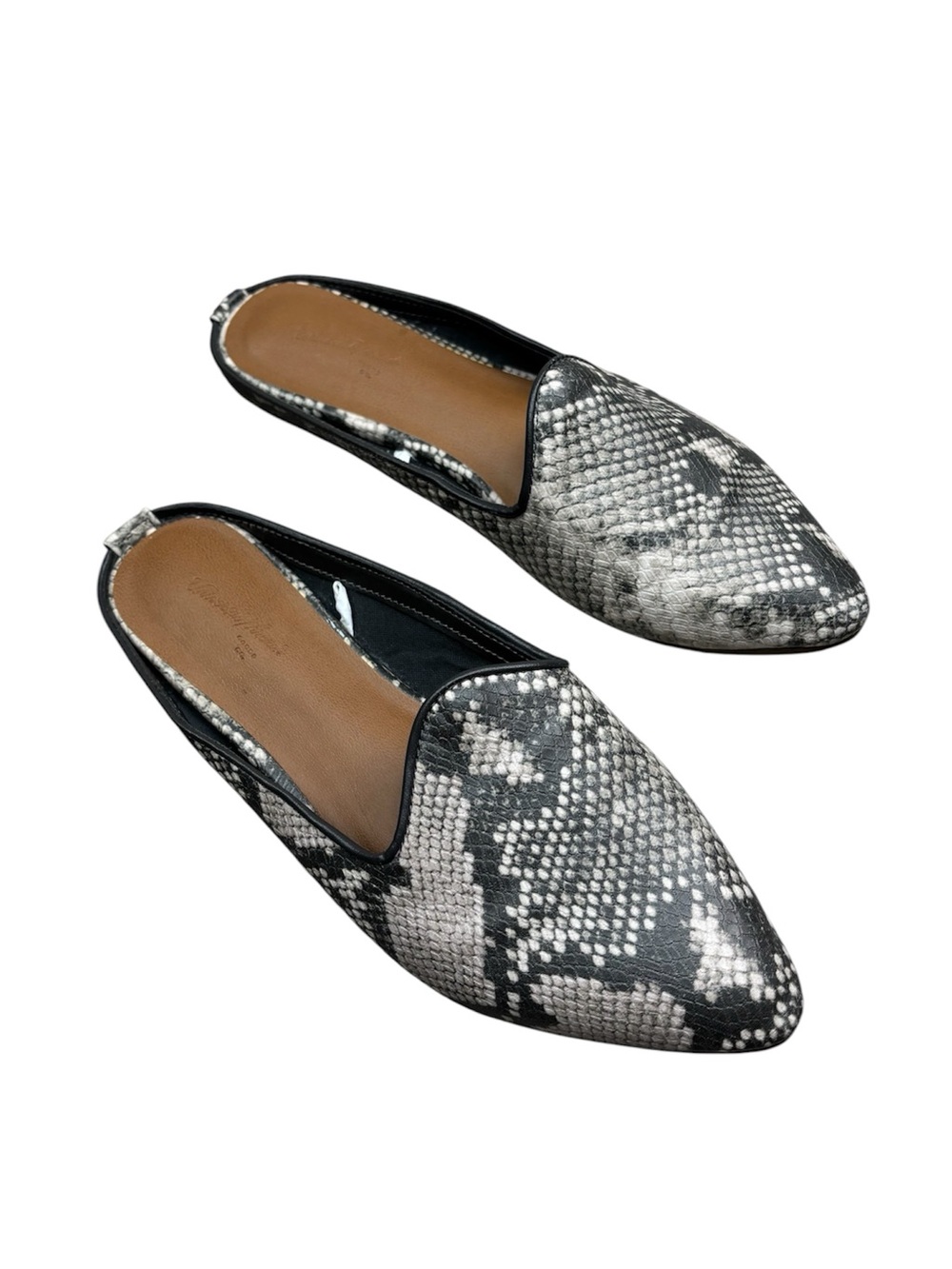 Universal Thread Snakeskin Mules Size 8